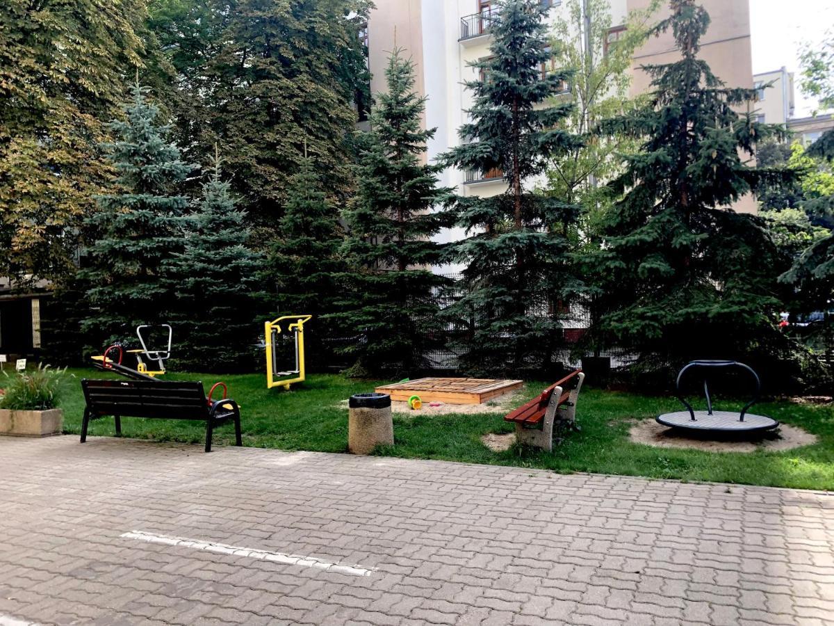 Zwykle Mieszkanie Na Wilenska, Trzy Przystanki Do Starego Miasta,Dwa Przystanki Do Szpitala Praskiego Warschau Exterior foto